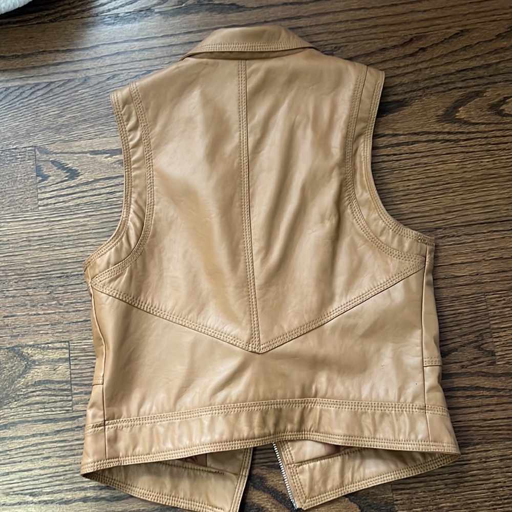 GUESS VEST M SIZE - Picture 4 of 4